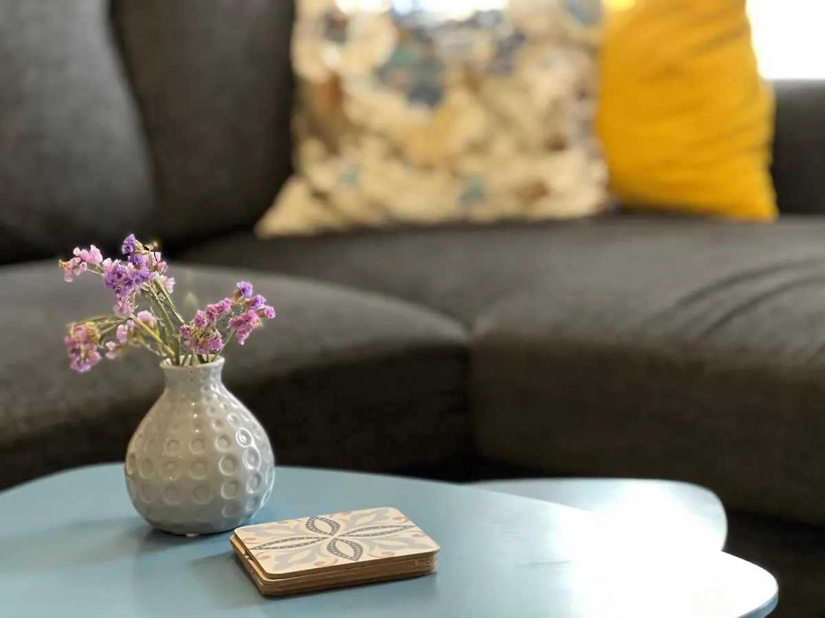 Alpha Auriga Quiet Apartment Тирана