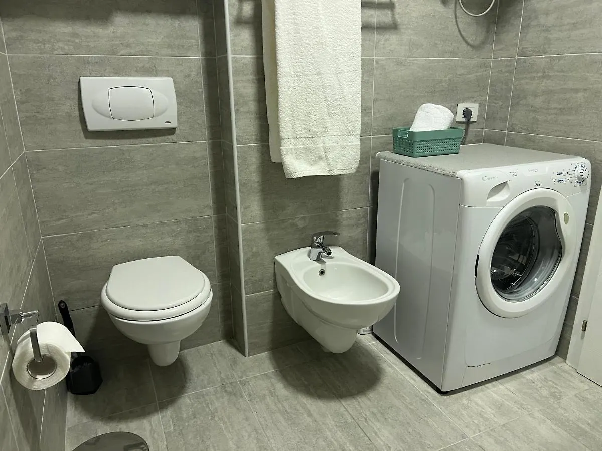 Alpha Auriga Quiet Apartment Тирана Албания